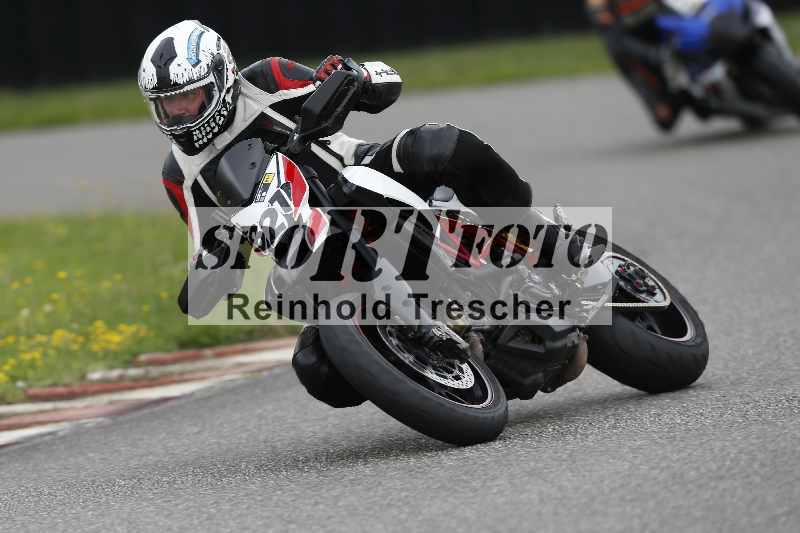 /35 26.07.2025 Speer Racing ADR/Gruppe gelb/821